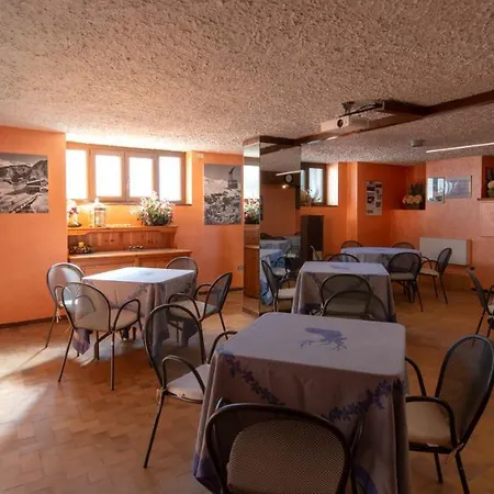 Andossi 4* מאדסימו